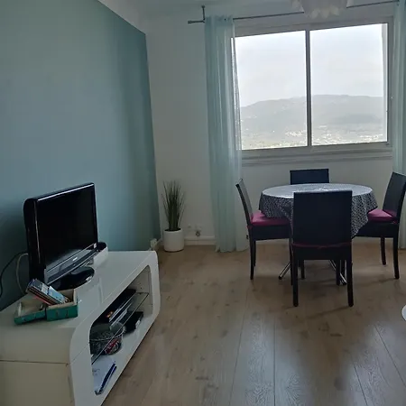Apartman Lumineux Vue Panoramique *